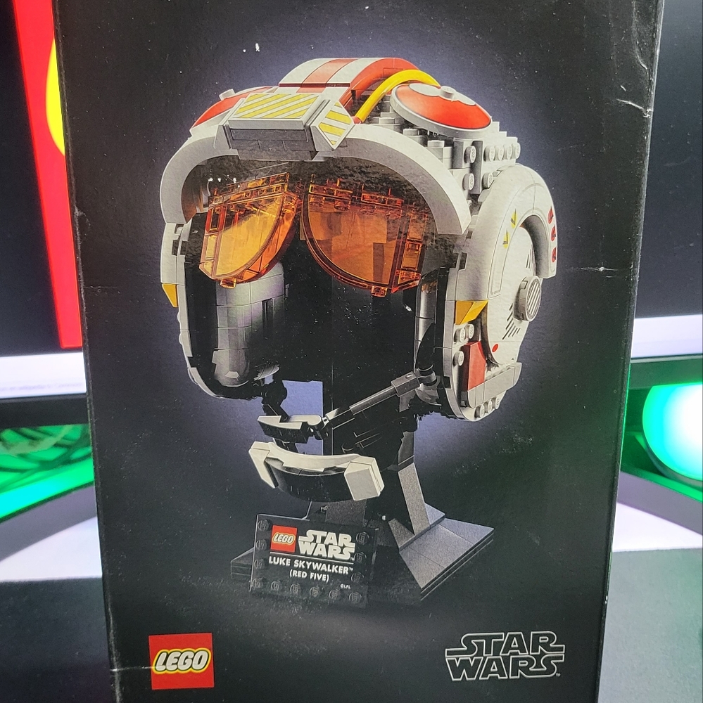 LEGO 75327 Star Wars Luke Skywalker Helmet